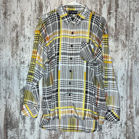 Karl Legerfield size M/L - Picture 1 of 3